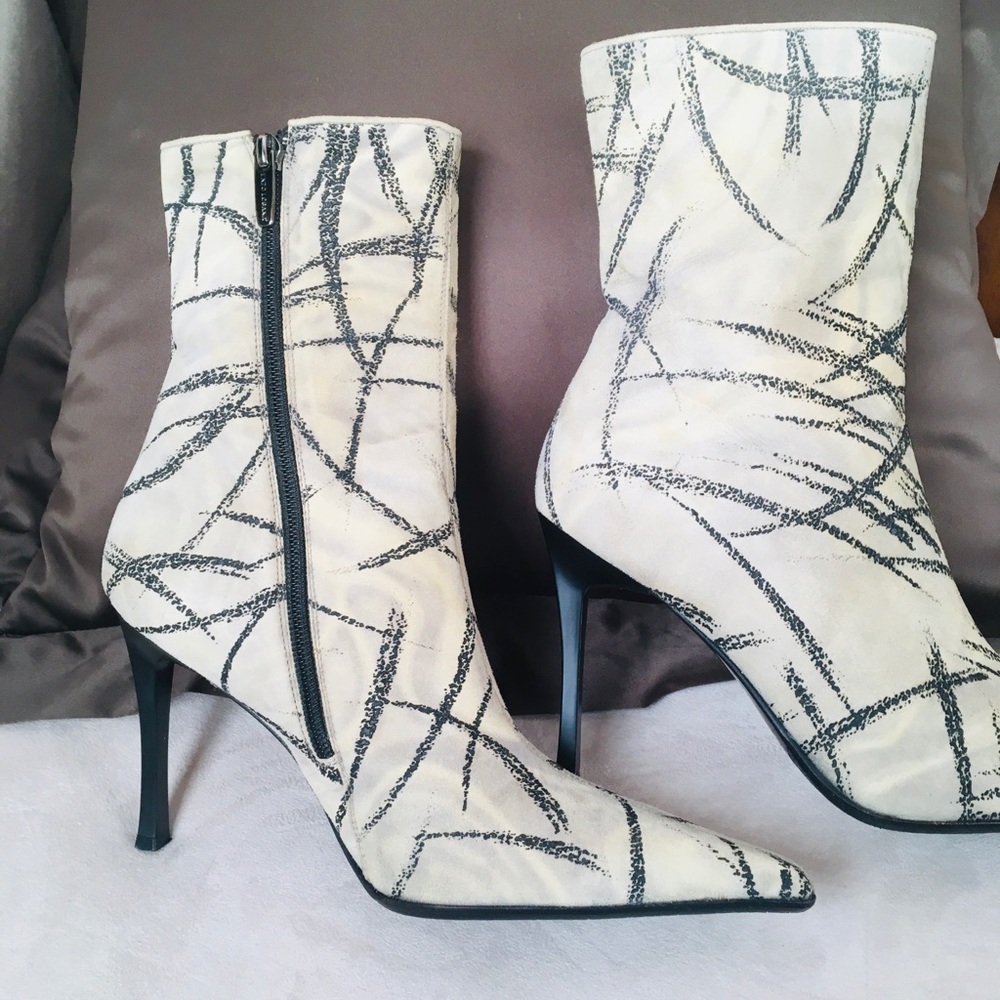 Enzo Logana Shoes